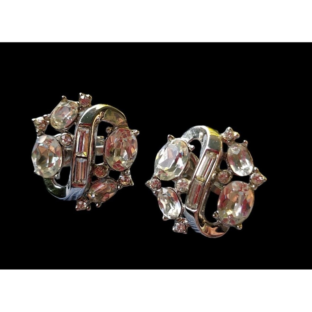 Vintage Crown Trifari Earrings Rhodium Clear Rhinestone Baguette Design Pat Pend
